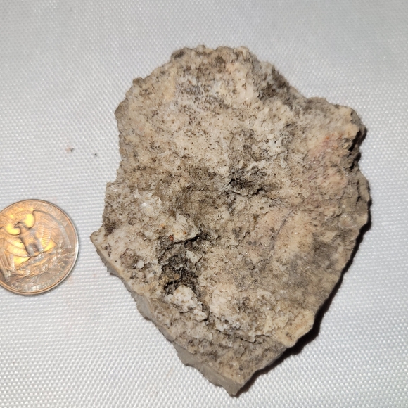 Haunted Ridge Druzy Quartz Plate: Missouri Lace Agate  Plate UV Natural Missouri Druzy Druse Quartz Crystal Cluster
